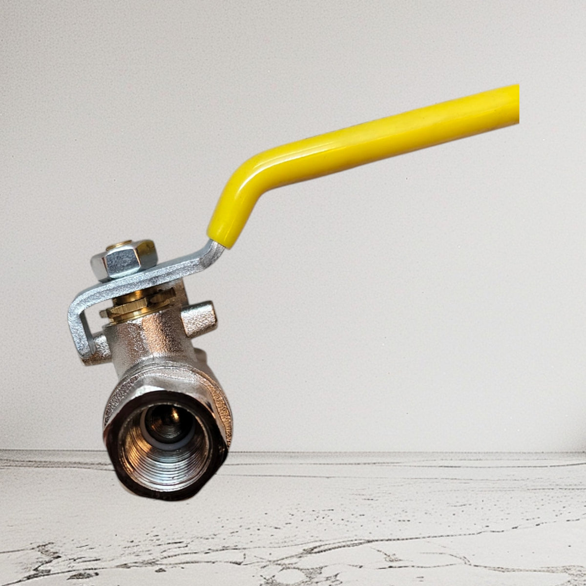 1/4 female Ball Valve | Alpha Tyre Tools