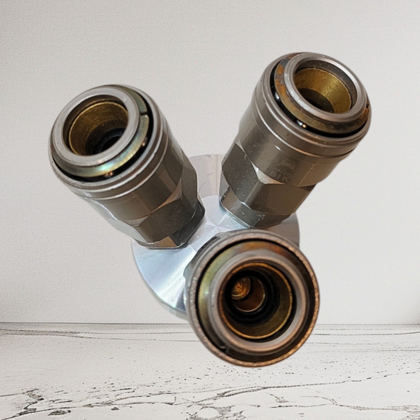 1/2 Coupler Type Three Way Connector